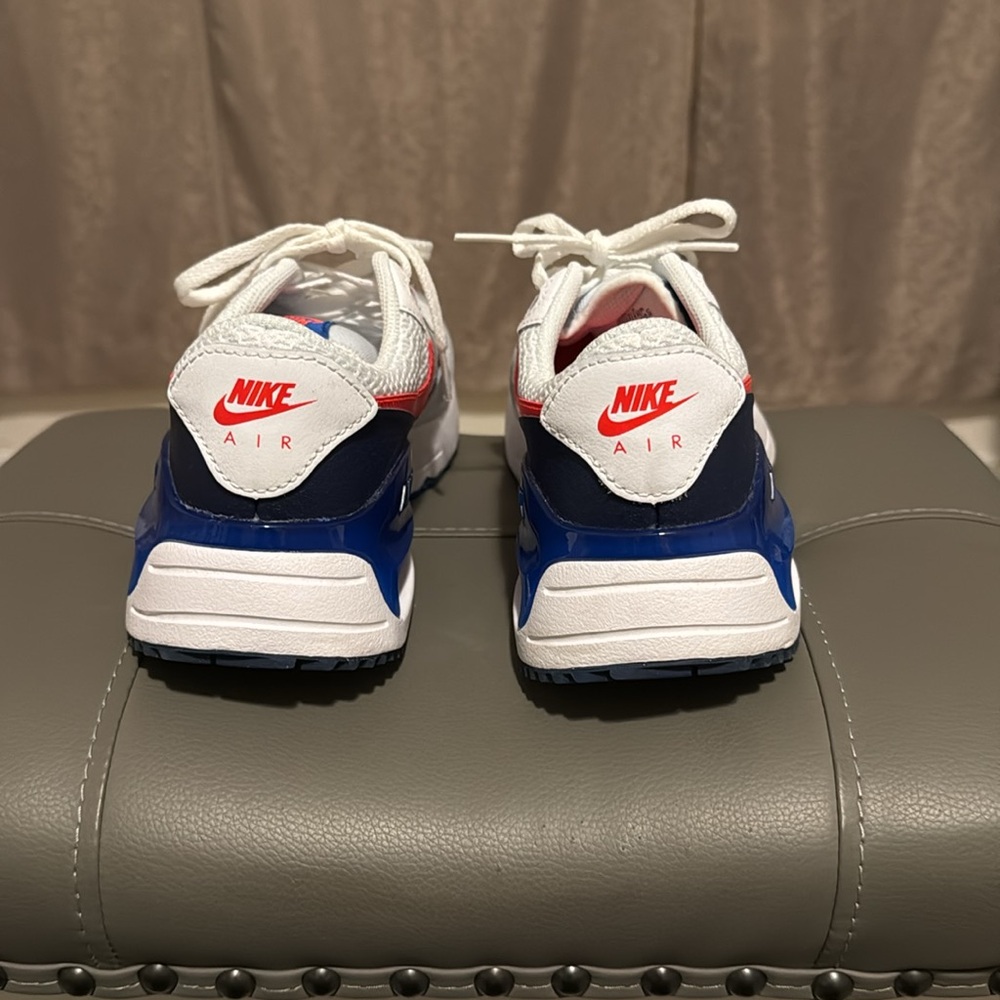 “Nike Air Max” - Picture 2 of 4